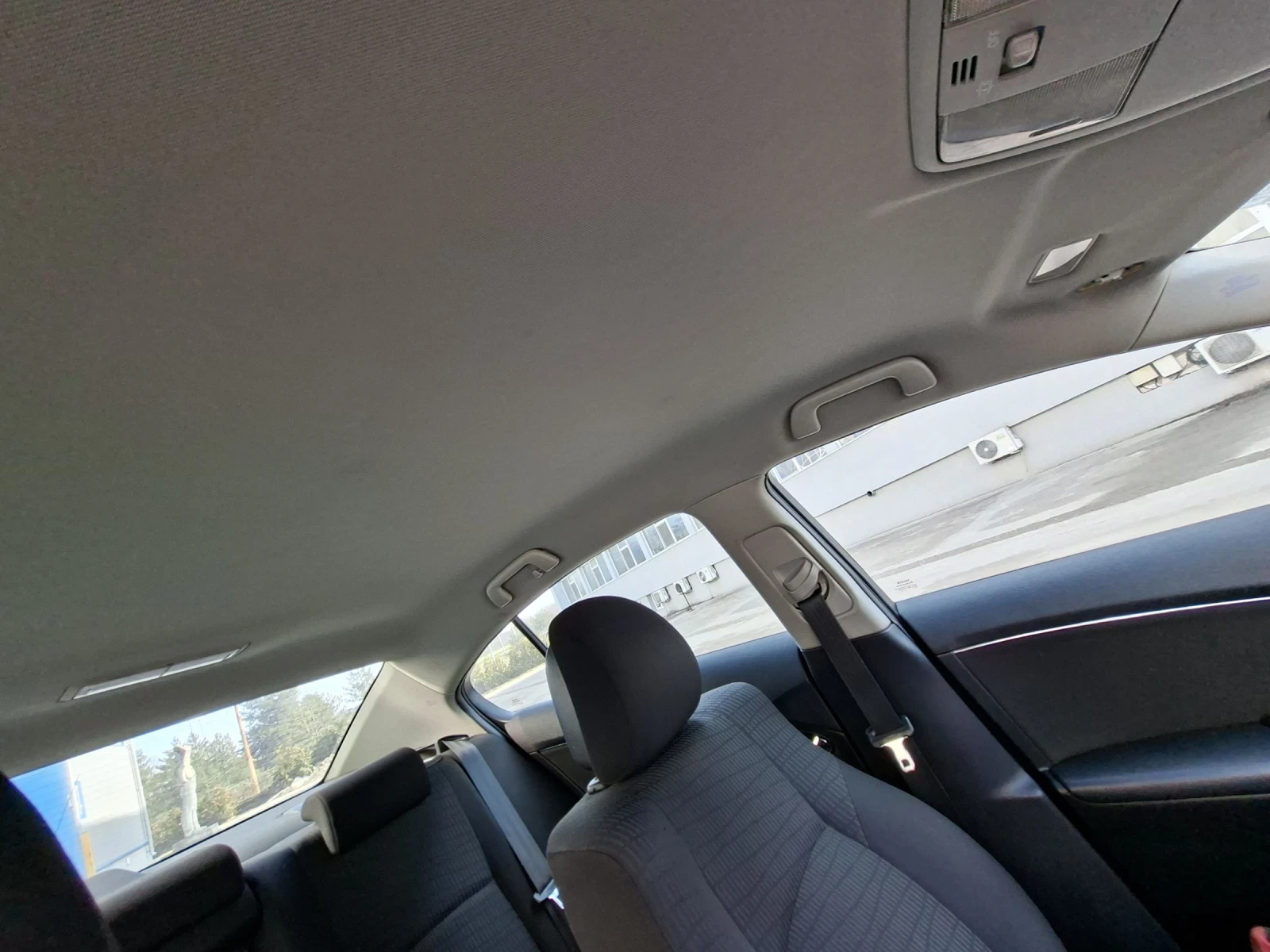 Toyota Avensis на ЧАСТИ 1.8147, снимка 13 - Автомобили и джипове - 53882197