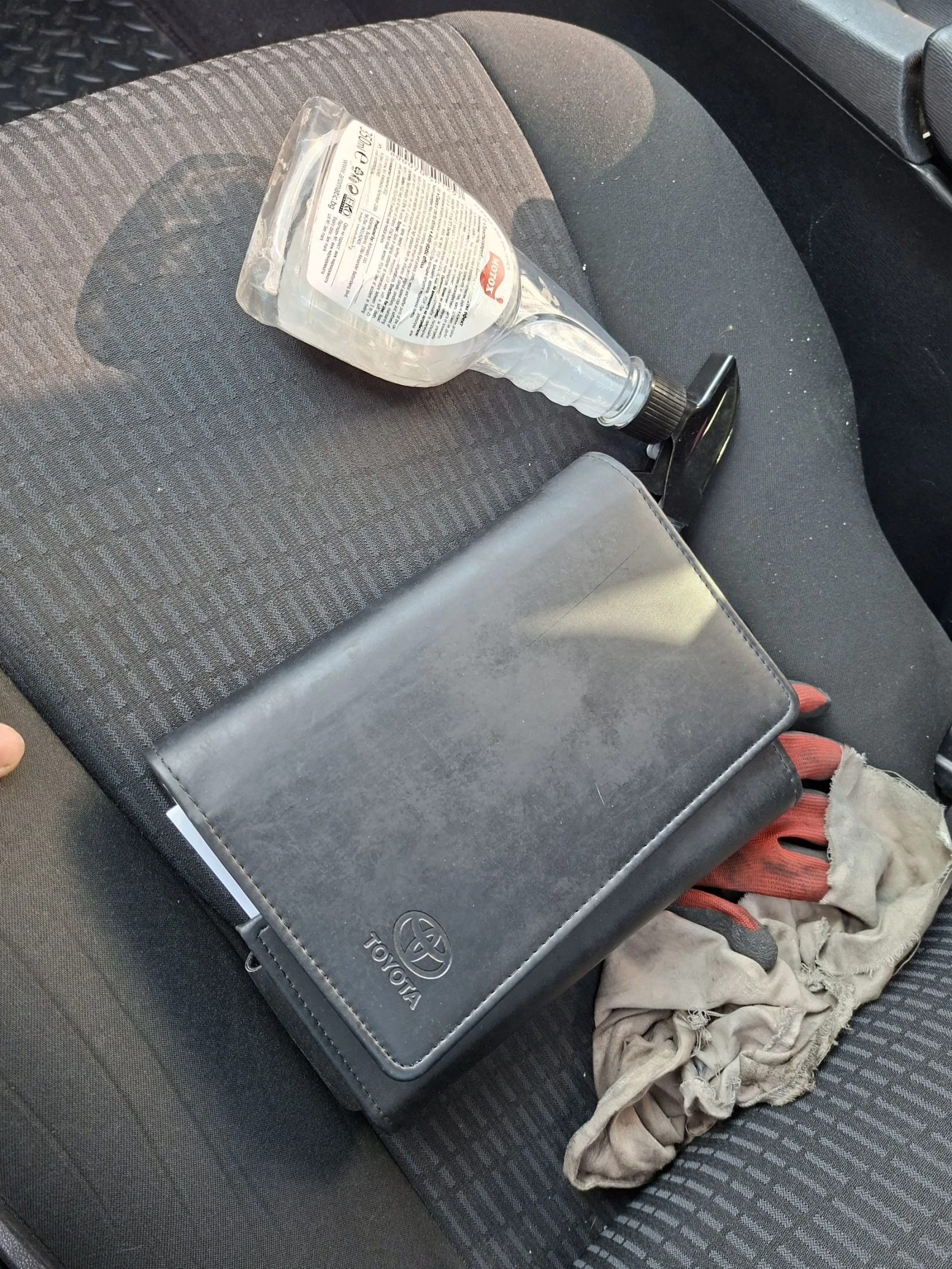 Toyota Avensis на ЧАСТИ 1.8147, снимка 14 - Автомобили и джипове - 53882197