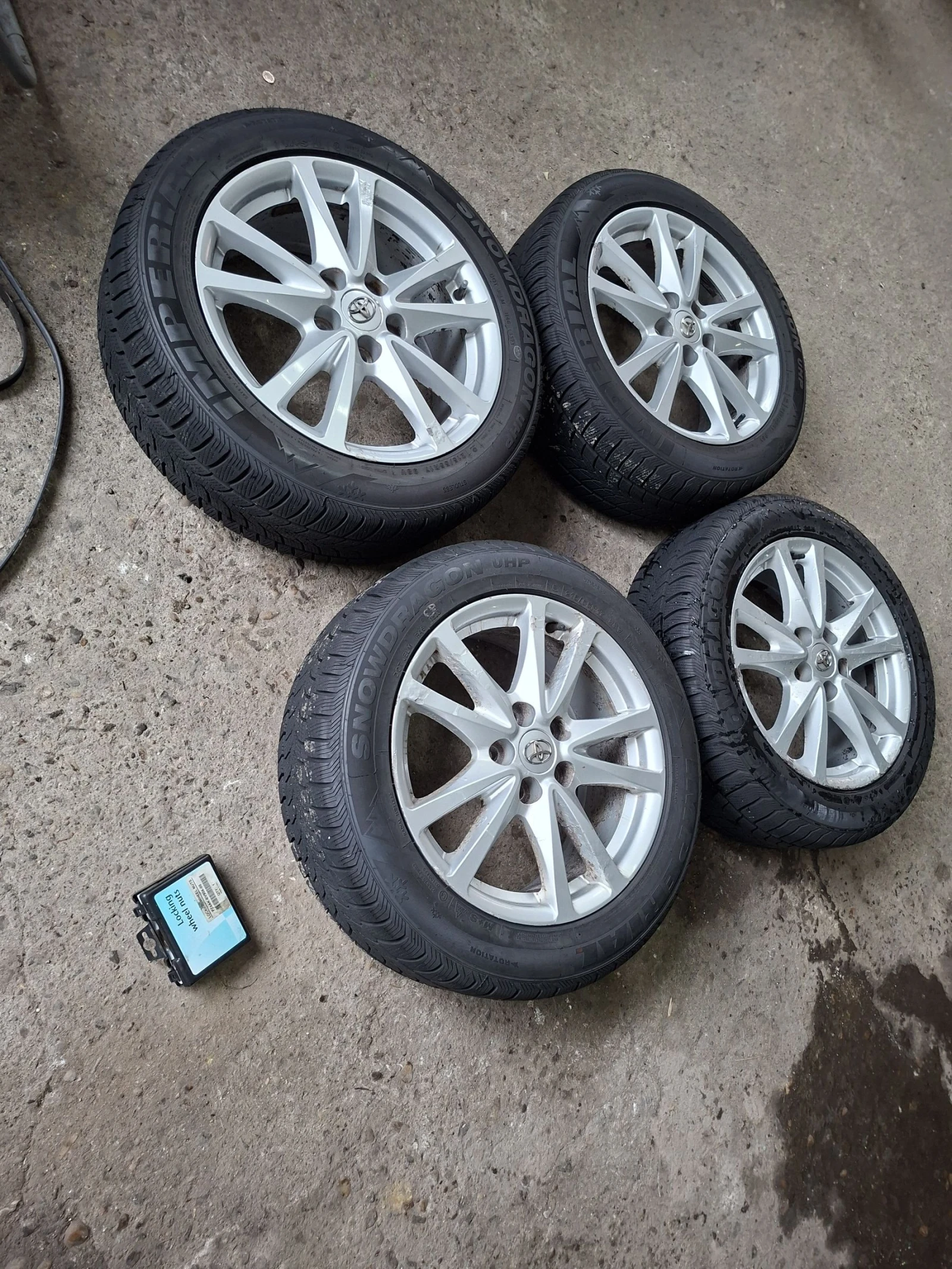 Toyota Avensis на ЧАСТИ 1.8147, снимка 4 - Автомобили и джипове - 53882197