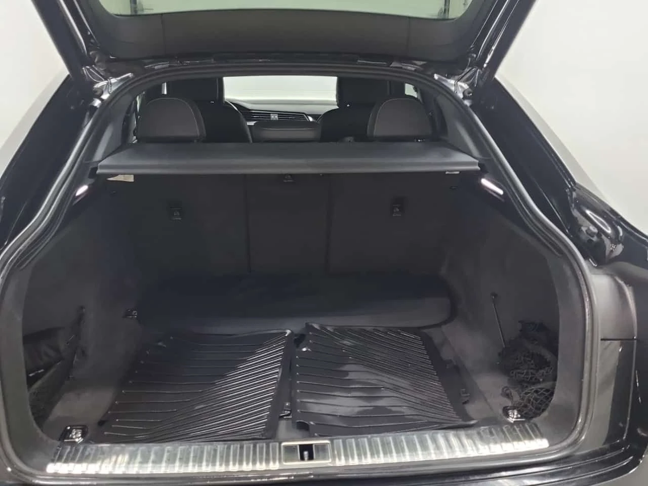 Audi E-Tron S LINE/TECHNIK/SPORTBACK/2 �����/�����/����/360 | Mobile.bg � ����������� 14