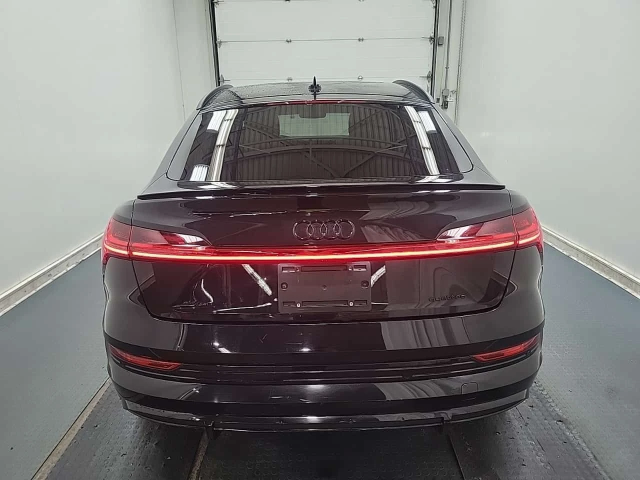 Audi E-Tron S LINE/TECHNIK/SPORTBACK/2 �����/�����/����/360 | Mobile.bg � ����������� 4