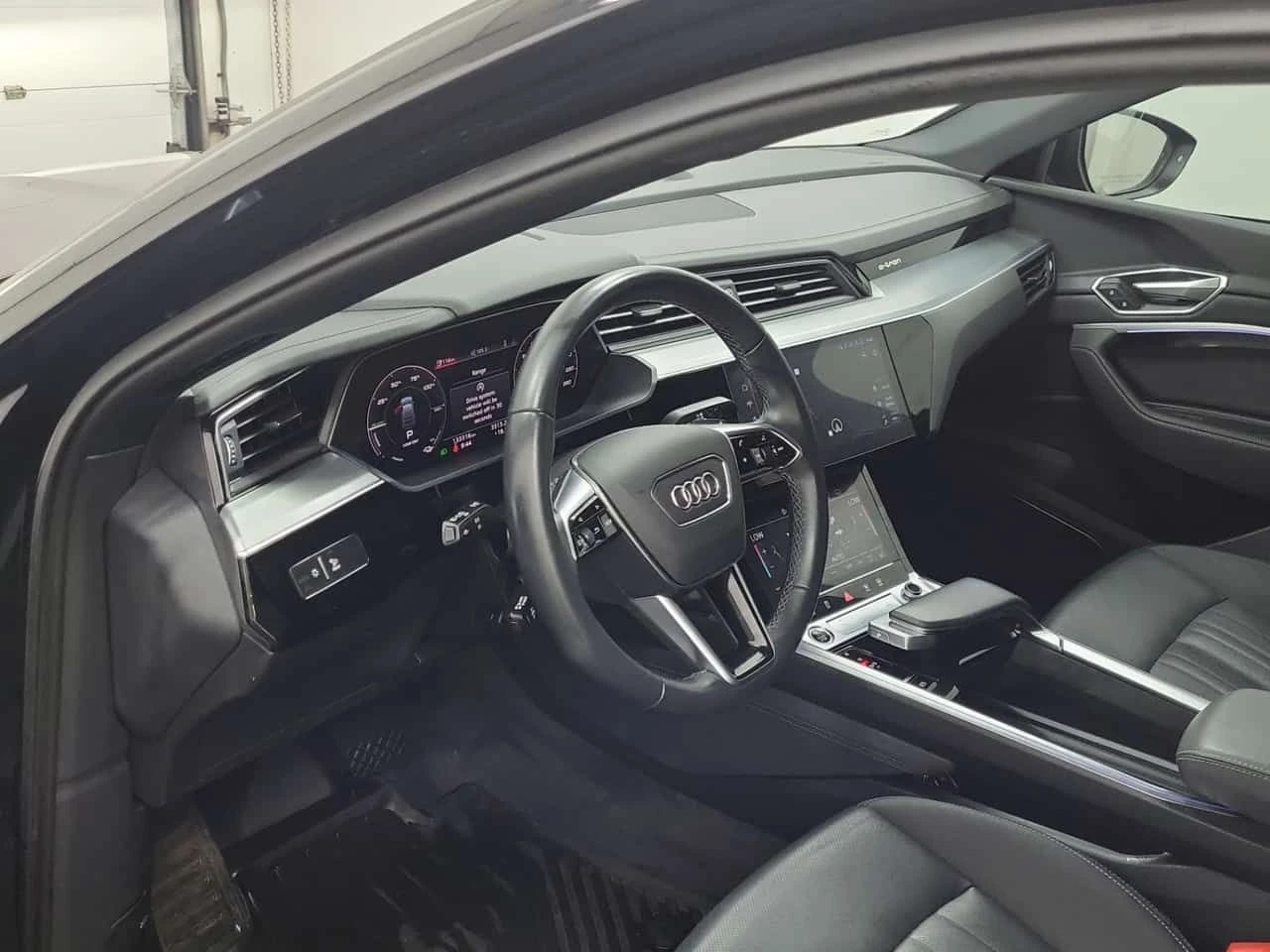 Audi E-Tron S LINE/TECHNIK/SPORTBACK/2 �����/�����/����/360 | Mobile.bg � ����������� 10