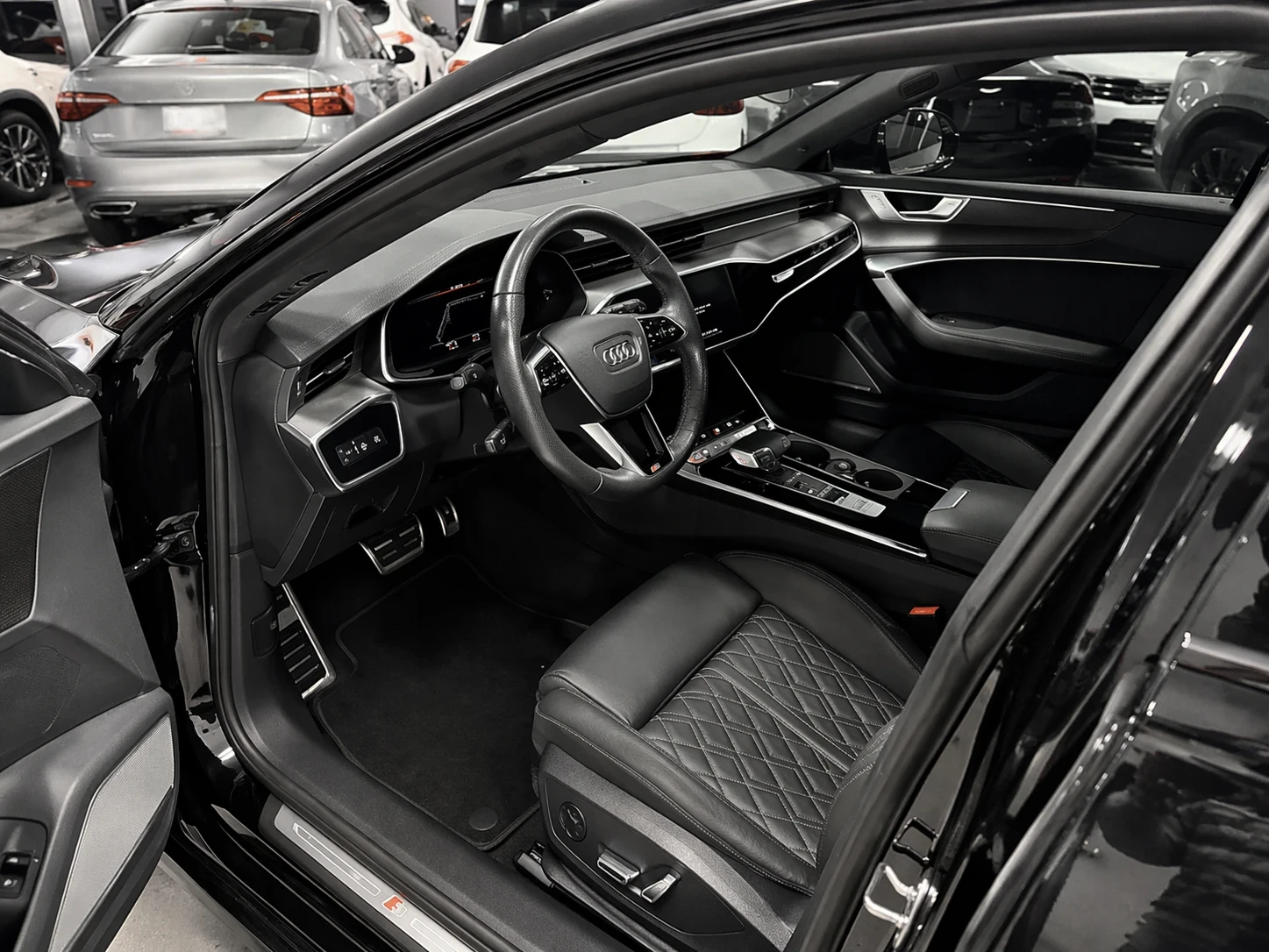 Audi S7 �������� * AMBIENT * 360 CAM * CAR FAX * 2 ����� | Mobile.bg � ����������� 5