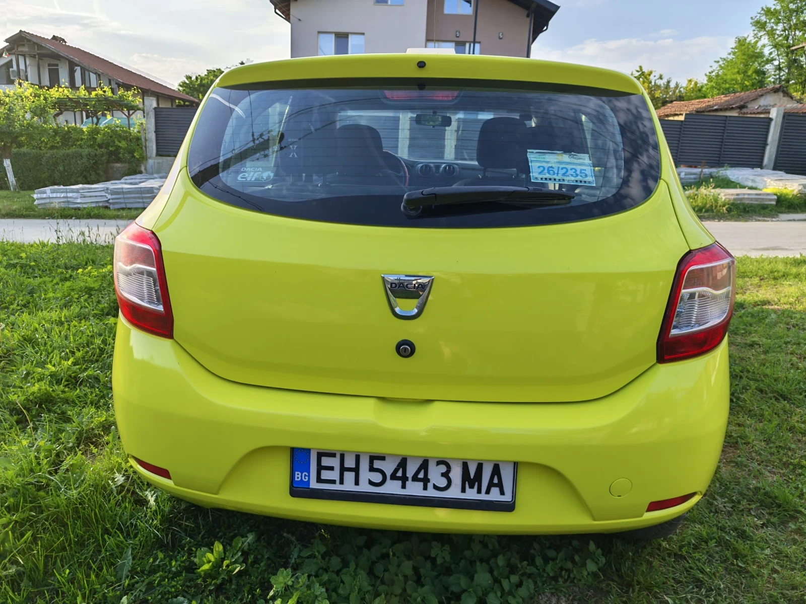 Dacia Sandero 1.2 Такси, снимка 6 - Автомобили и джипове - 55108657
