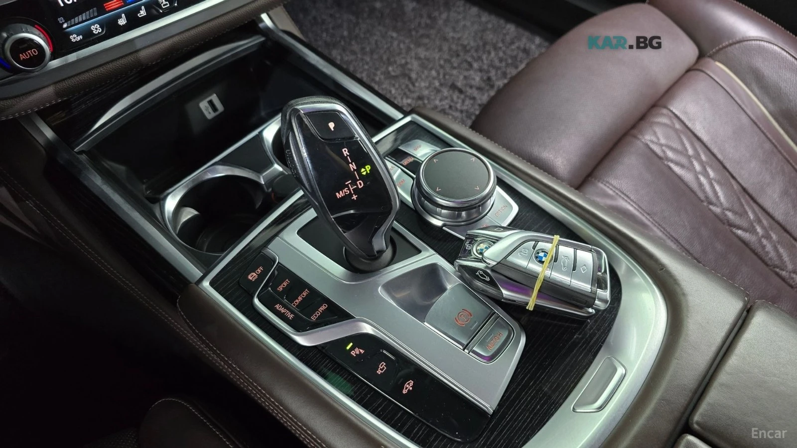BMW 740 XDRIVE* M* SPORT* ПОДГРЕВ* ОБДУХВАНЕ* 360* КАМЕРИ*, снимка 11 - Автомобили и джипове - 54858752