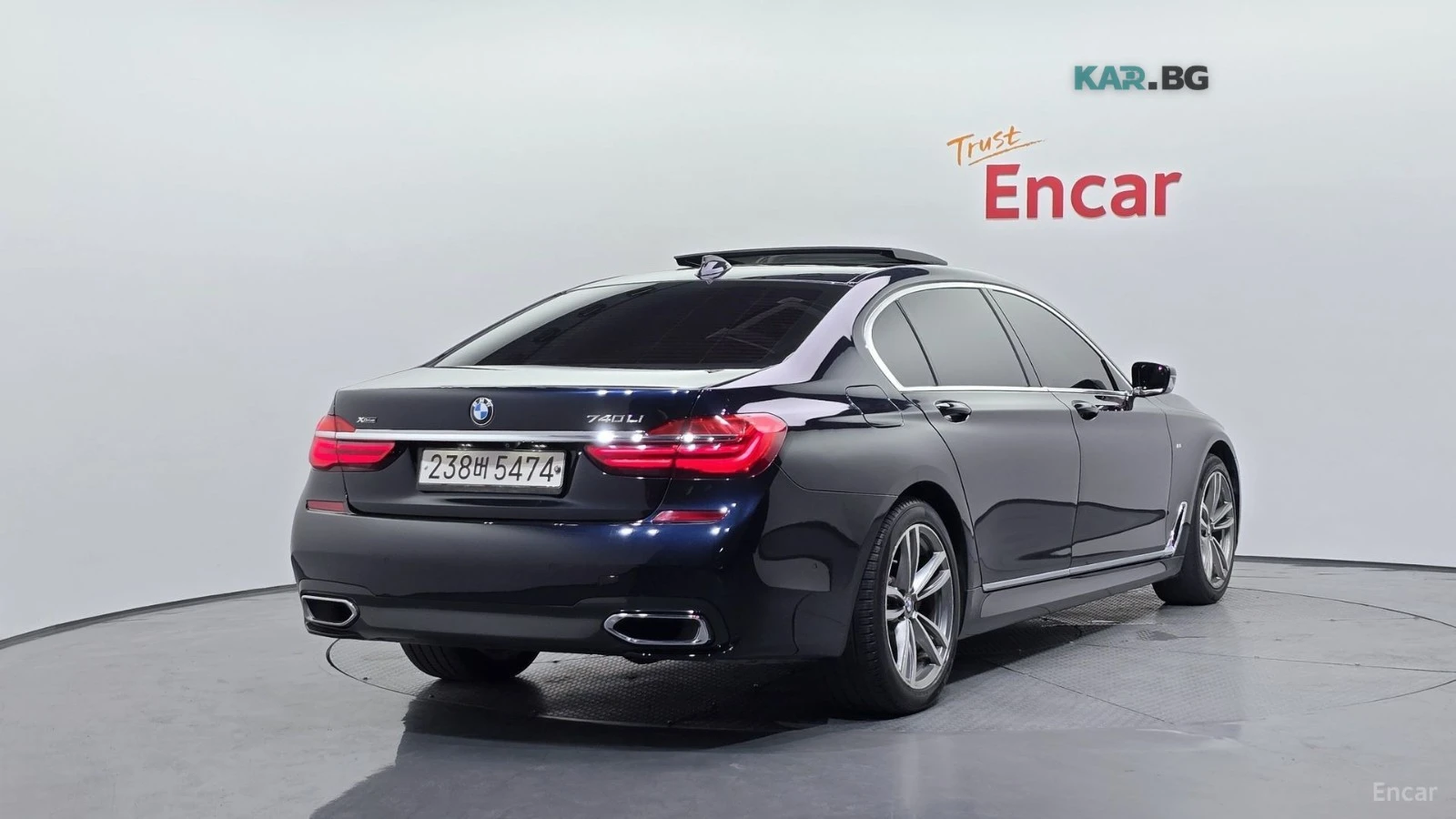 BMW 740 XDRIVE* M* SPORT* ПОДГРЕВ* ОБДУХВАНЕ* 360* КАМЕРИ*, снимка 3 - Автомобили и джипове - 54858752