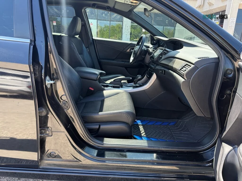 Honda Accord Sport * Honda Sensing * АвтоКредит * (ЦЕНА ДО БГ), снимка 14 - Автомобили и джипове - 54905271