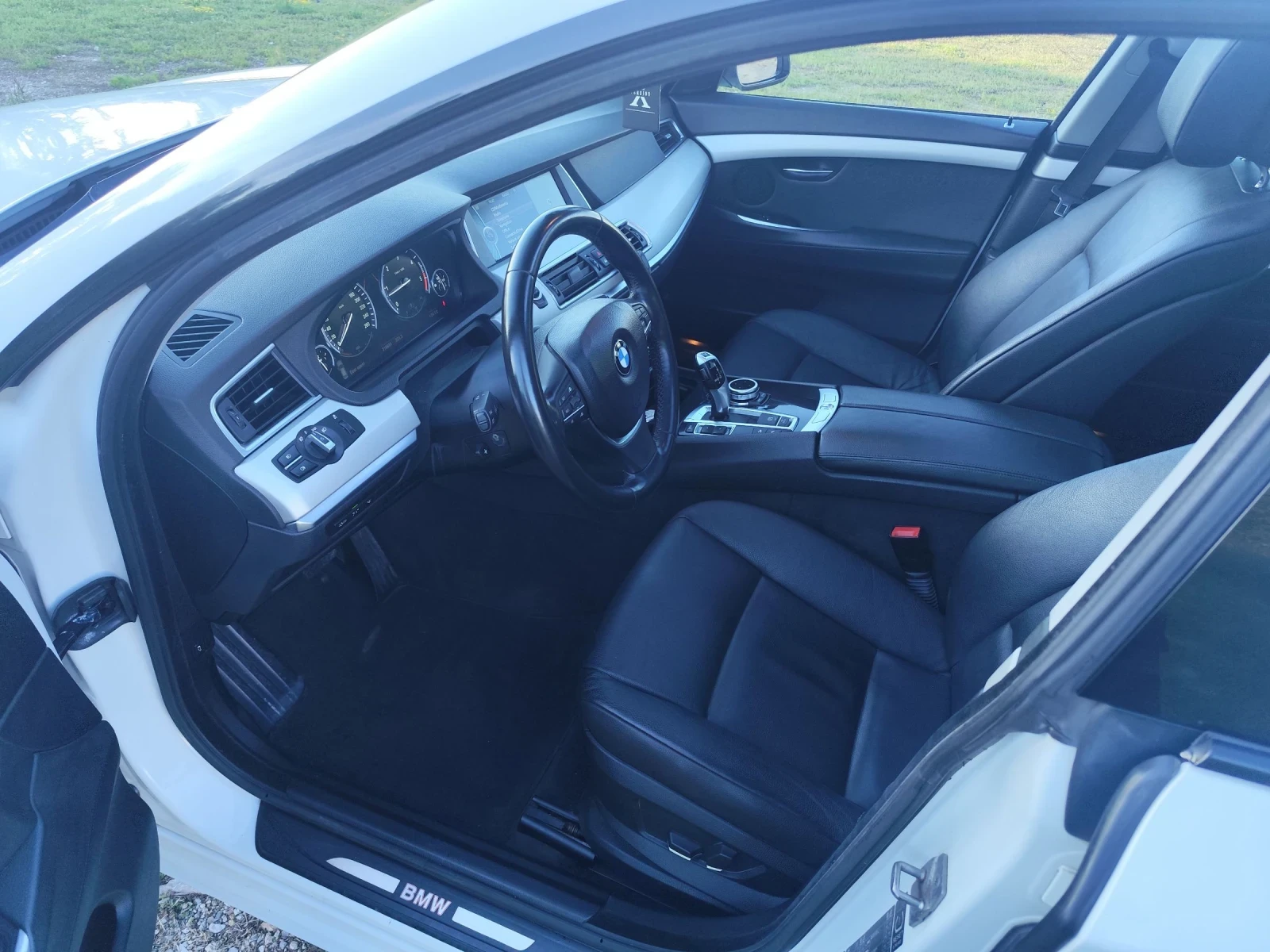 BMW 5 Gran Turismo 530 GT, снимка 16 - Автомобили и джипове - 54947125
