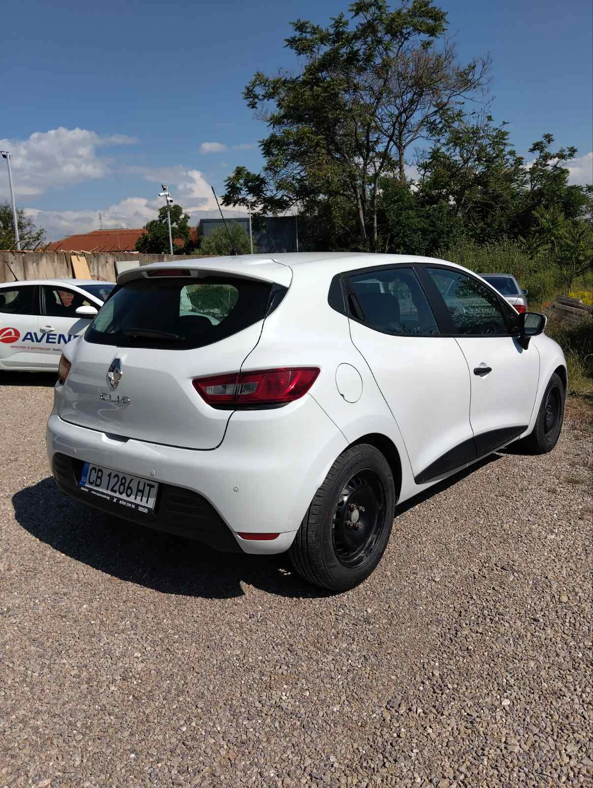Renault Clio 1.5dCi, снимка 4 - Автомобили и джипове - 54954419