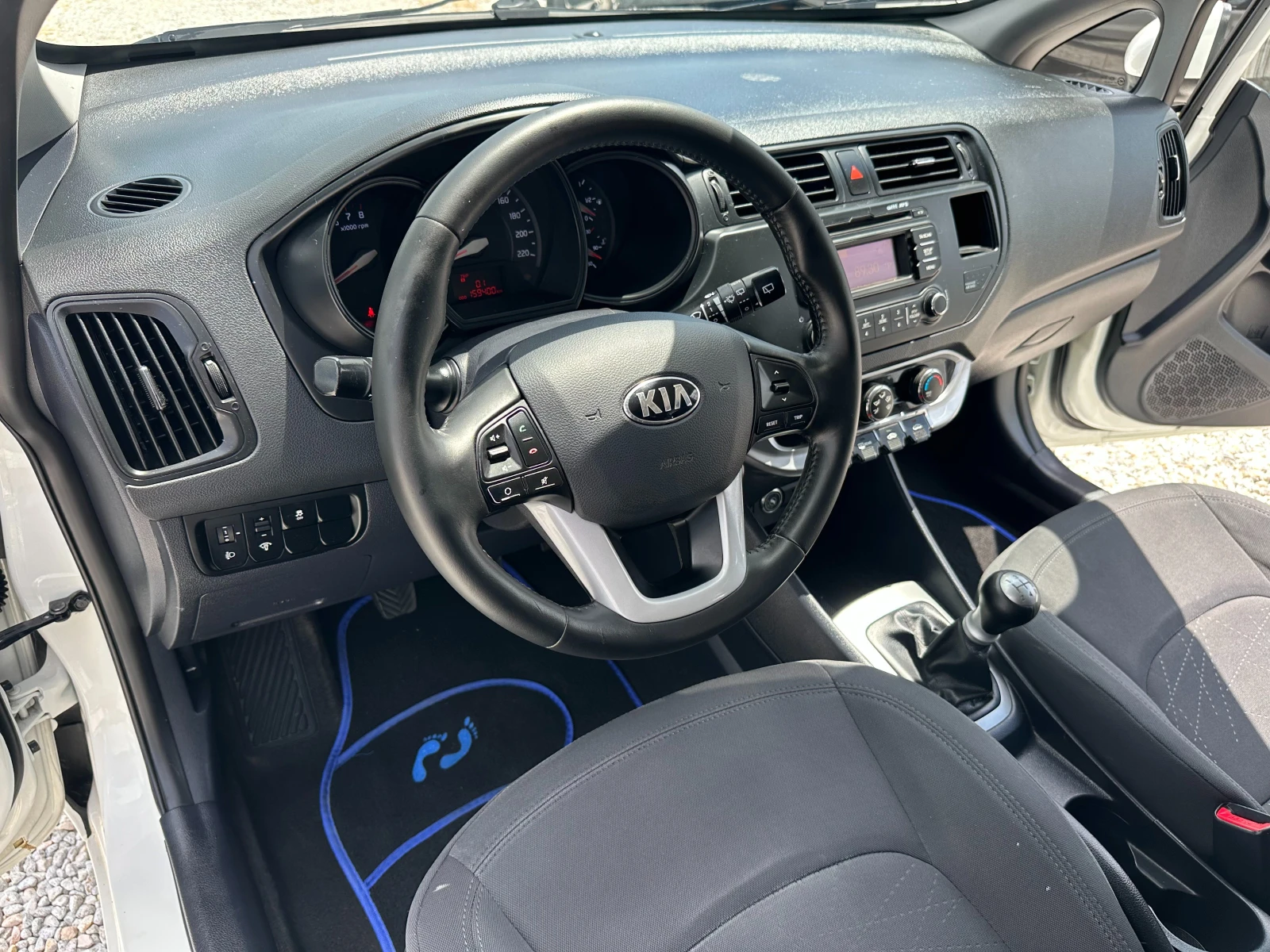 Kia Rio 1.3i* ГАЗ, снимка 15 - Автомобили и джипове - 54995811