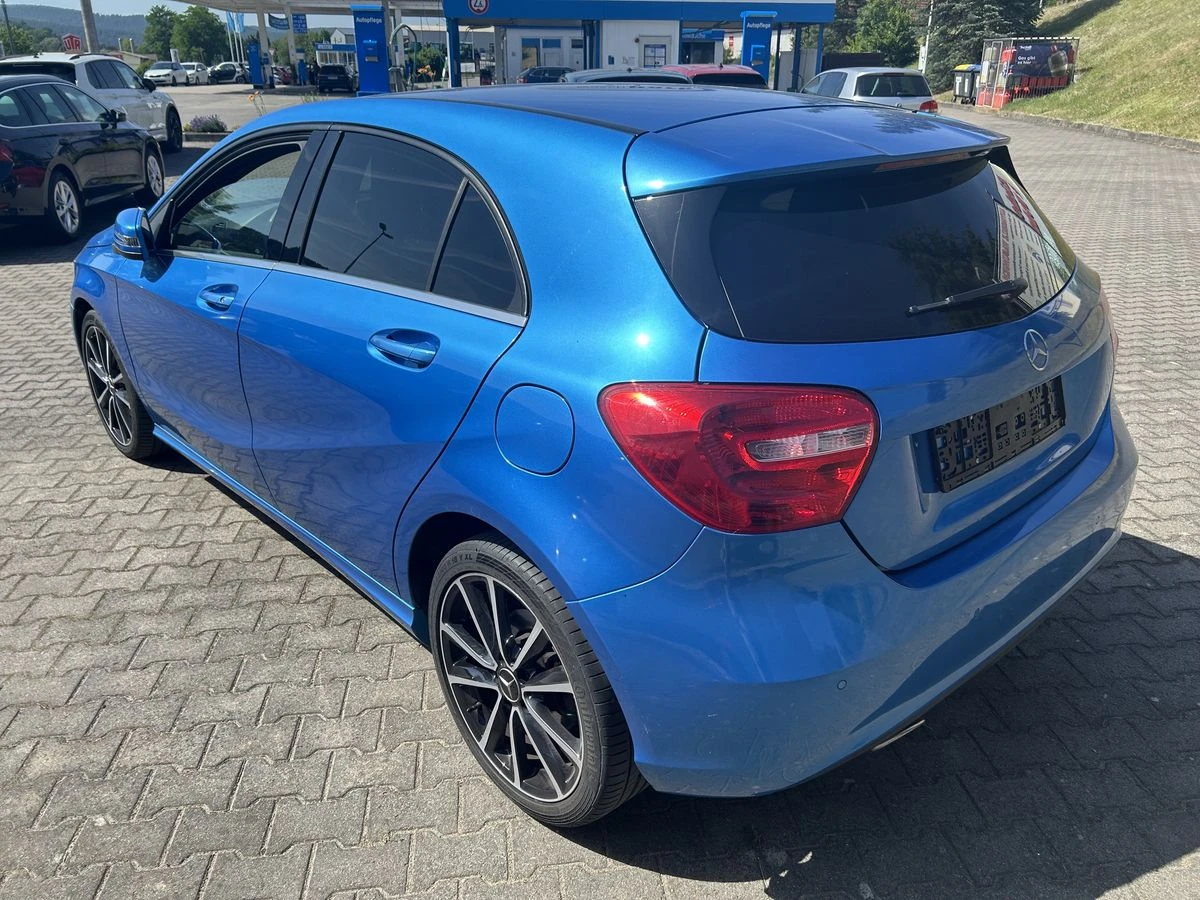 Mercedes-Benz A 180 BlueEfficiency Urban, снимка 2 - Автомобили и джипове - 55125973
