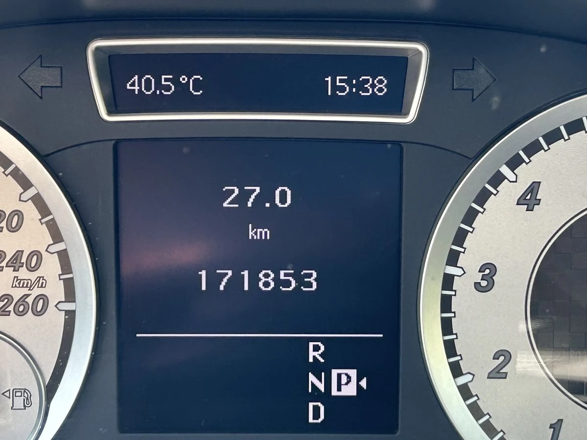 Mercedes-Benz A 180 BlueEfficiency Urban, снимка 10 - Автомобили и джипове - 55125973