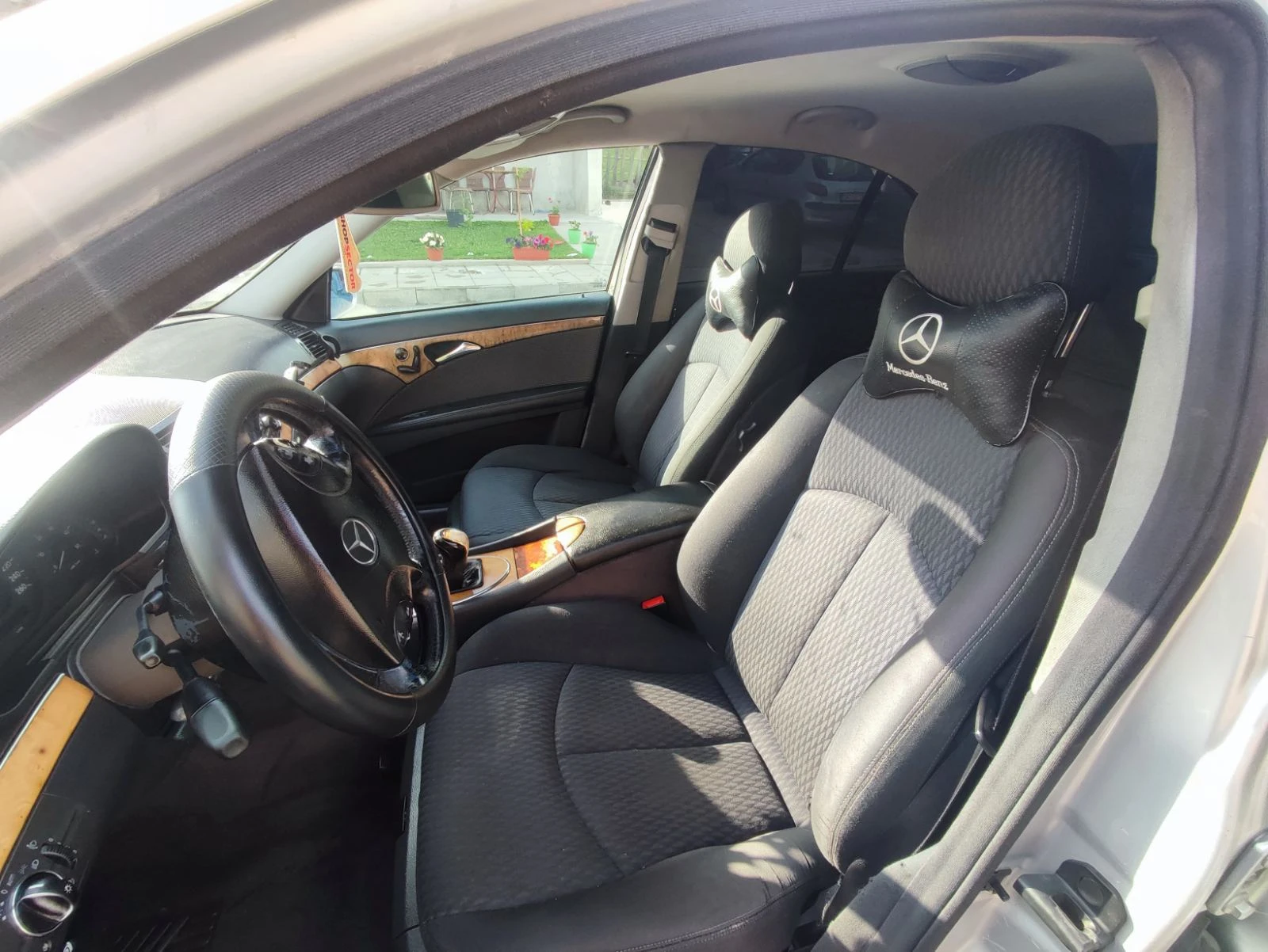 Mercedes-Benz E 270, снимка 6 - Автомобили и джипове - 55252059