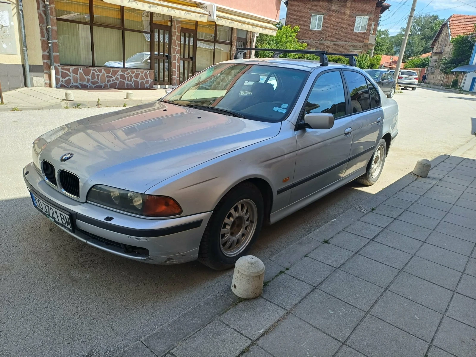 BMW 520 E39, снимка 2 - Автомобили и джипове - 55460296