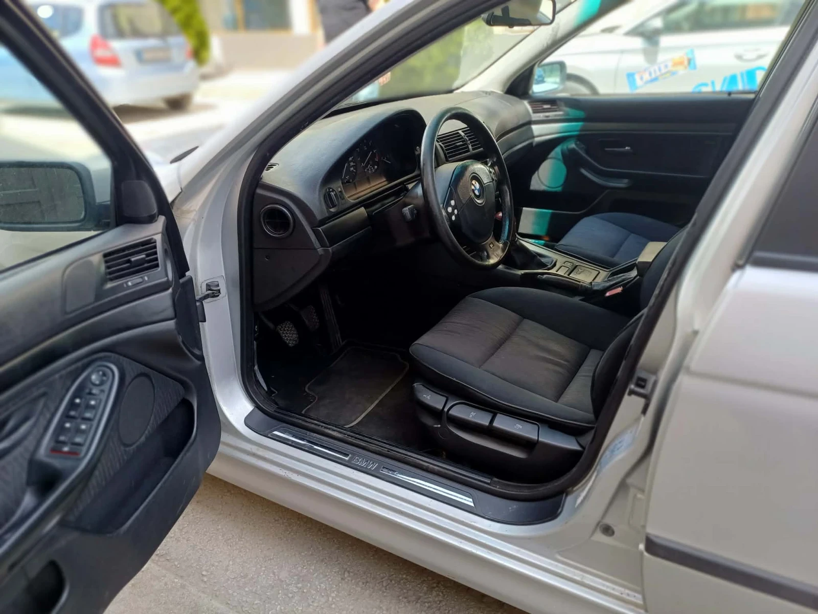 BMW 520 E39, снимка 4 - Автомобили и джипове - 55460296