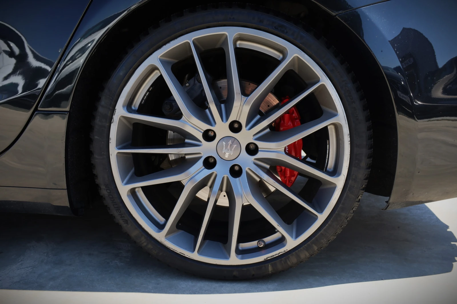 Maserati Ghibli S Q4 3.0 Бензин, снимка 8 - Автомобили и джипове - 55638649