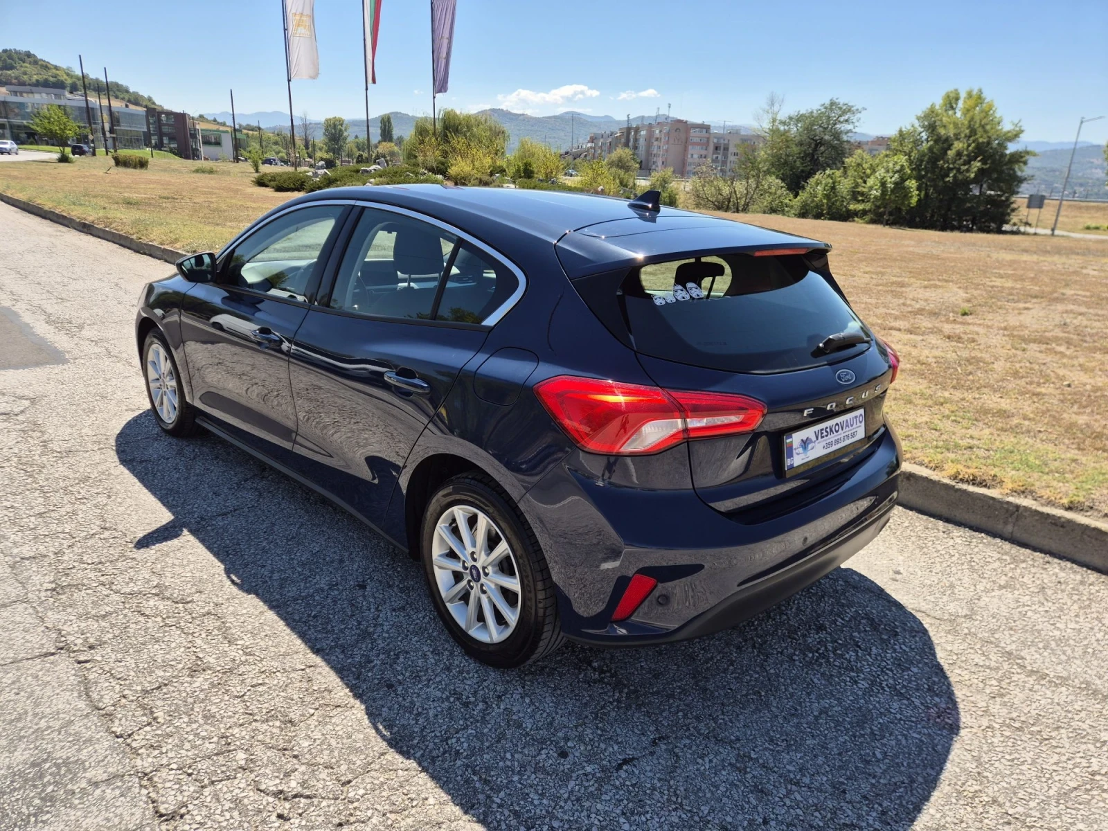 Ford Focus 1.5d, снимка 6 - Автомобили и джипове - 55989143