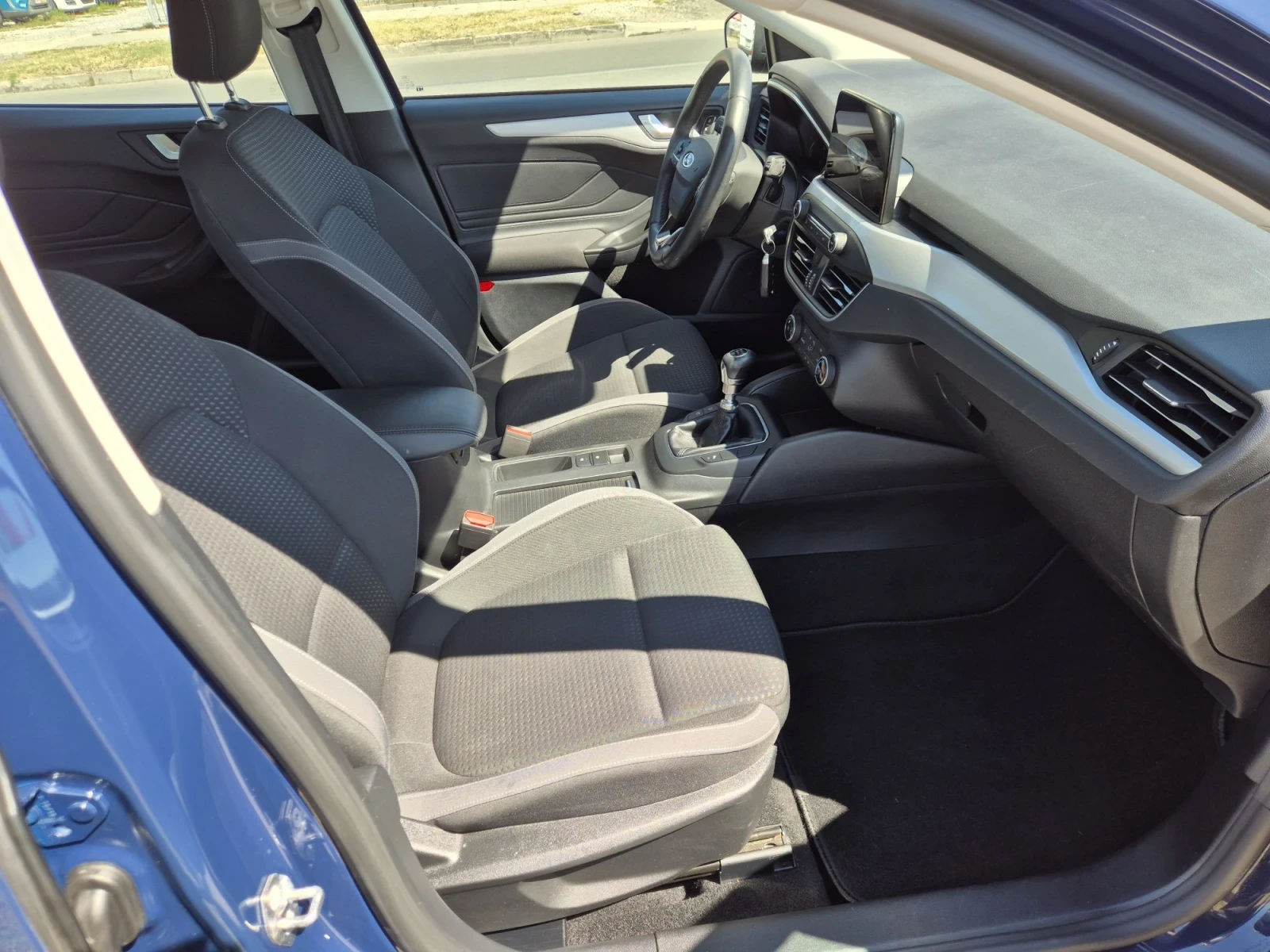 Ford Focus 1.5d, снимка 12 - Автомобили и джипове - 55989143
