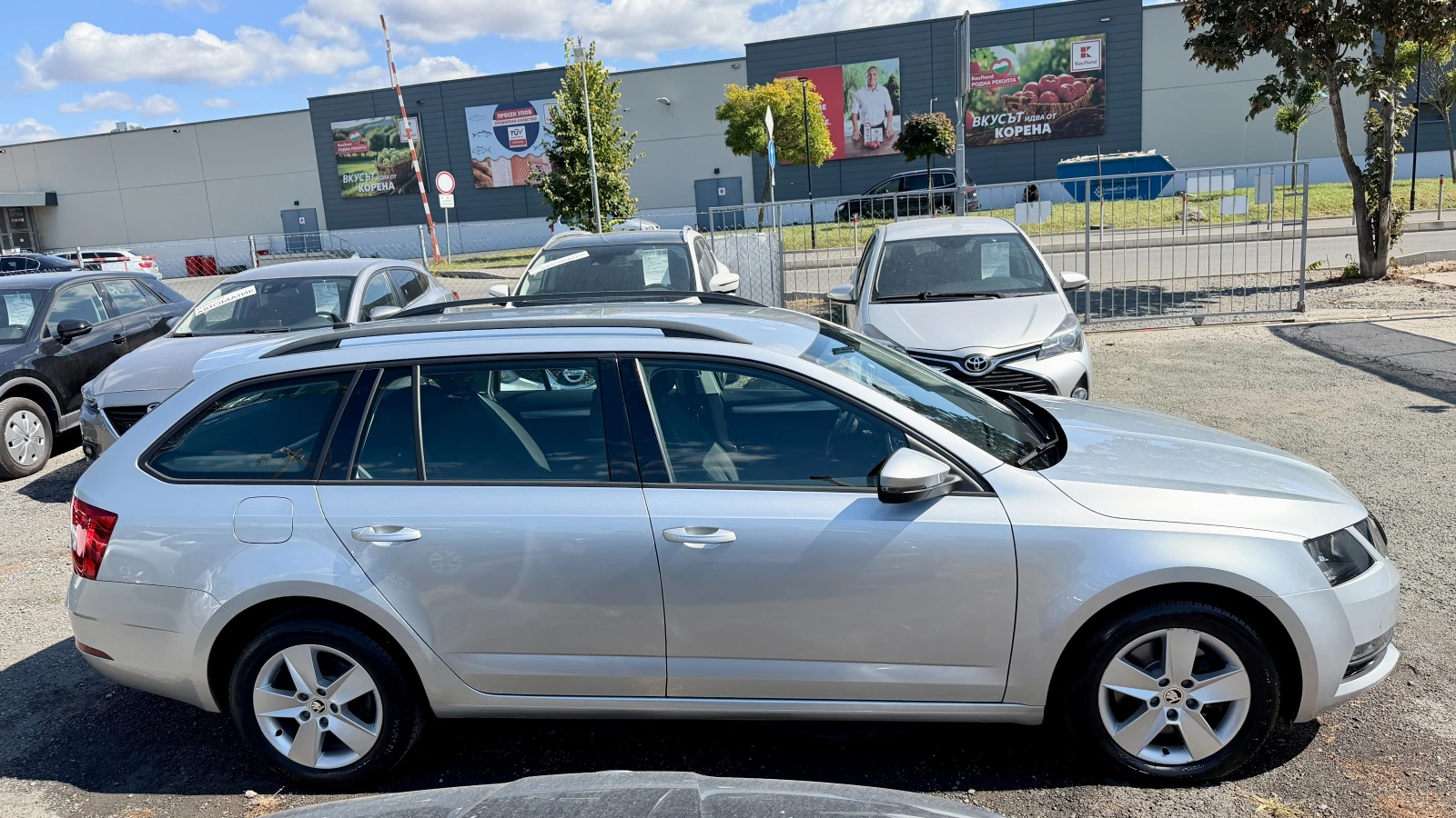 Skoda Octavia 1.6TDI DSG 4x4! ���� ���������! LED, ���������, PD | Mobile.bg � ����������� 4