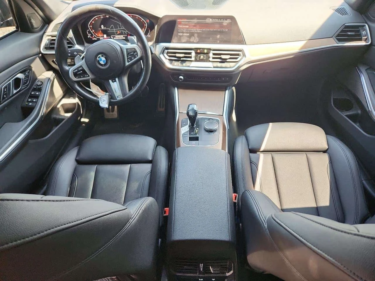 BMW 330 xDrive | CARFAX | АВТОКРЕДИТ БЕЗ ПЪРВОНАЧАЛНА , снимка 8 - Автомобили и джипове - 56239583