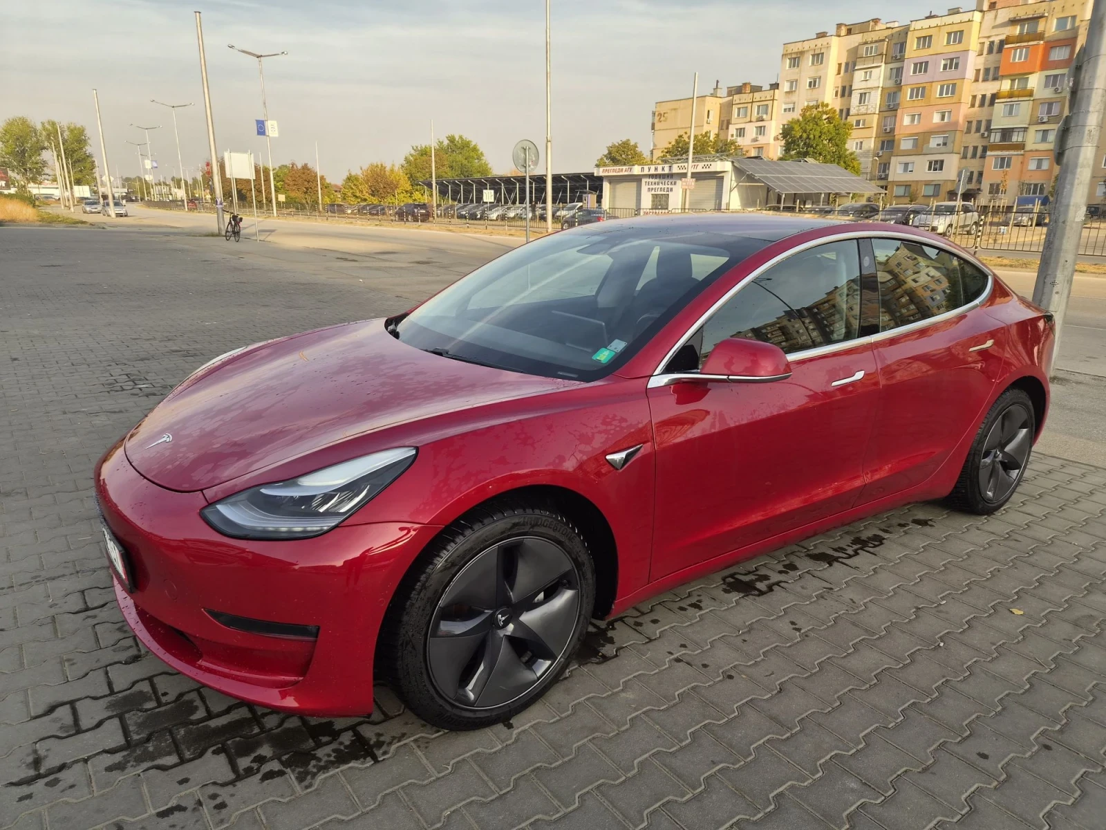 Tesla Model 3 Long Range Dual motor 