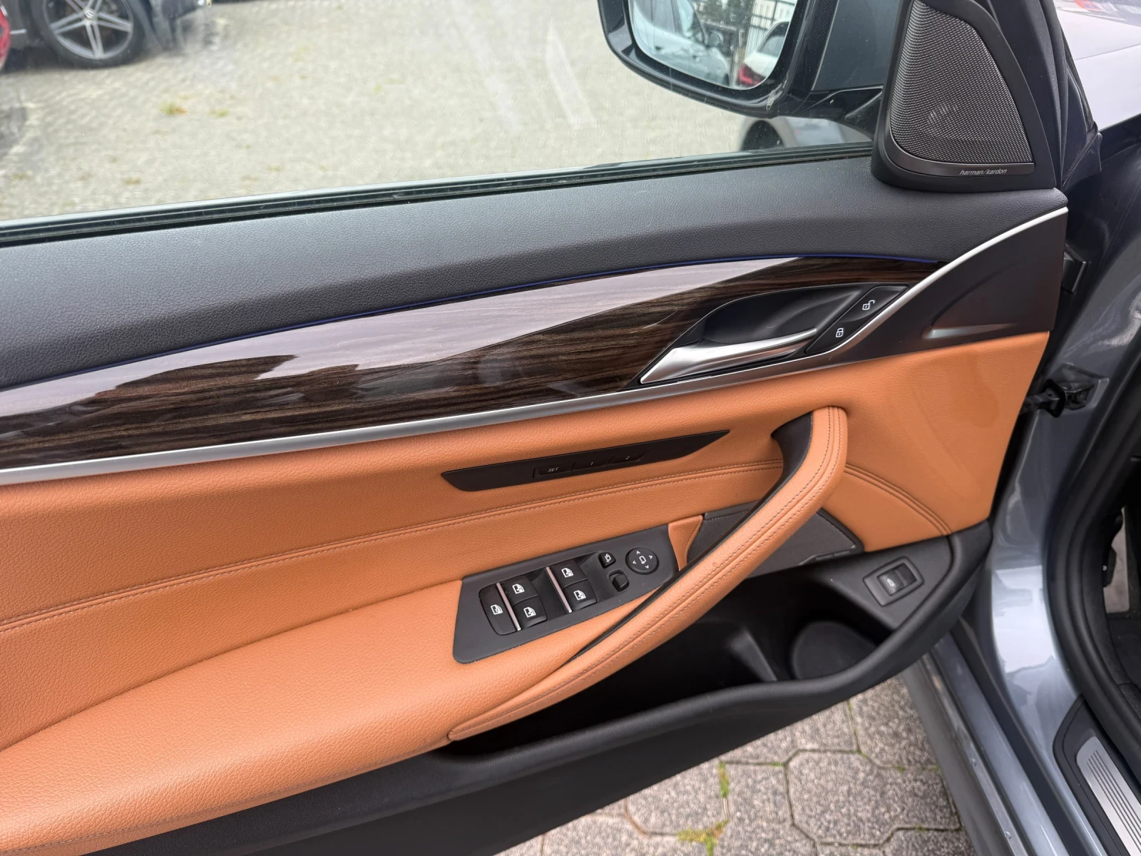 BMW 530 d Touring Facelift M-Sport Laser HarmanKardon PANO | Mobile.bg � ����������� 12