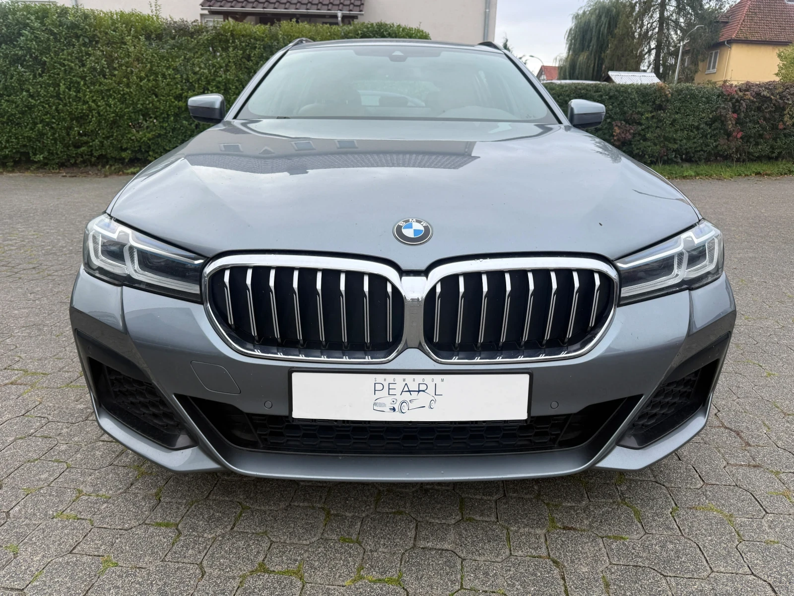 BMW 530 d Touring Facelift M-Sport Laser HarmanKardon PANO | Mobile.bg � ����������� 2