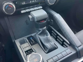 Toyota Tacoma * 4x4 Double Cab Auto * АВТОКРЕДИТ* , снимка 11