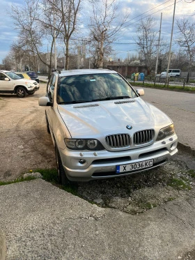     BMW X5 218