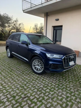 ������ Audi Q7