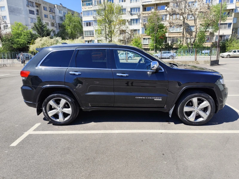 Jeep Grand cherokee 5.7 HEMI OVERLAND, снимка 4 - Автомобили и джипове - 46745763