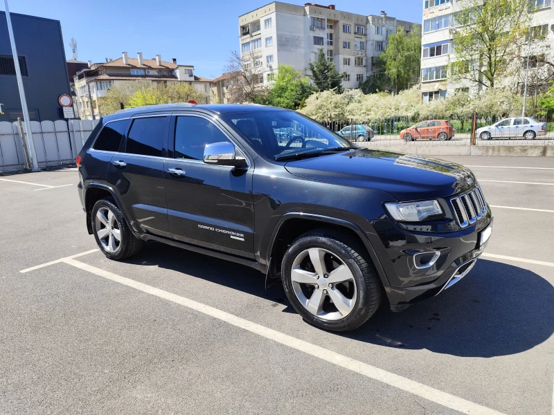 Jeep Grand cherokee 5.7 HEMI OVERLAND, снимка 3 - Автомобили и джипове - 46745763