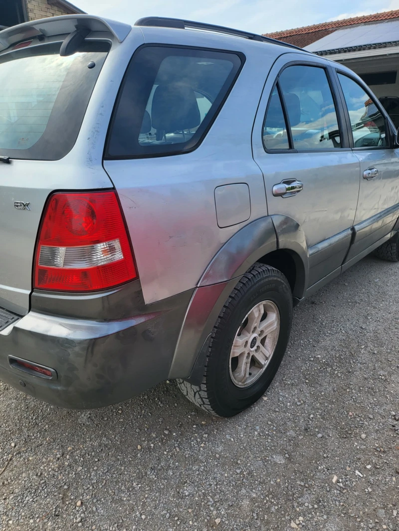 Kia Sorento, снимка 5 - Автомобили и джипове - 47368071