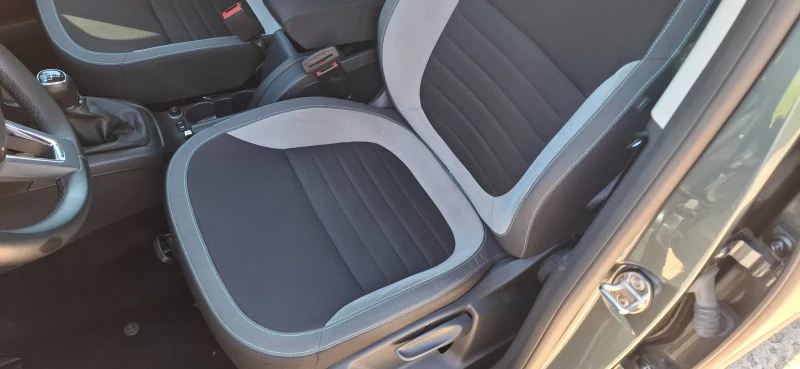 Skoda Yeti, снимка 12 - Автомобили и джипове - 52655717