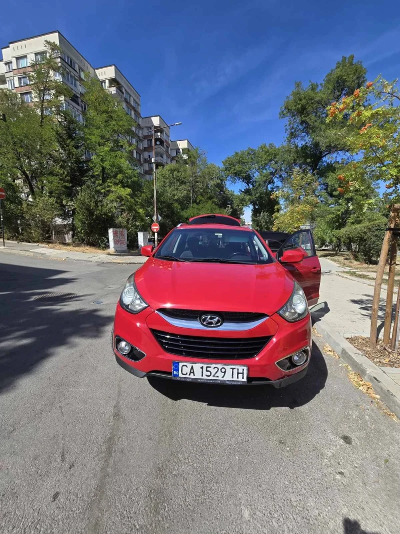 Hyundai IX35, снимка 10 - Автомобили и джипове - 52460174