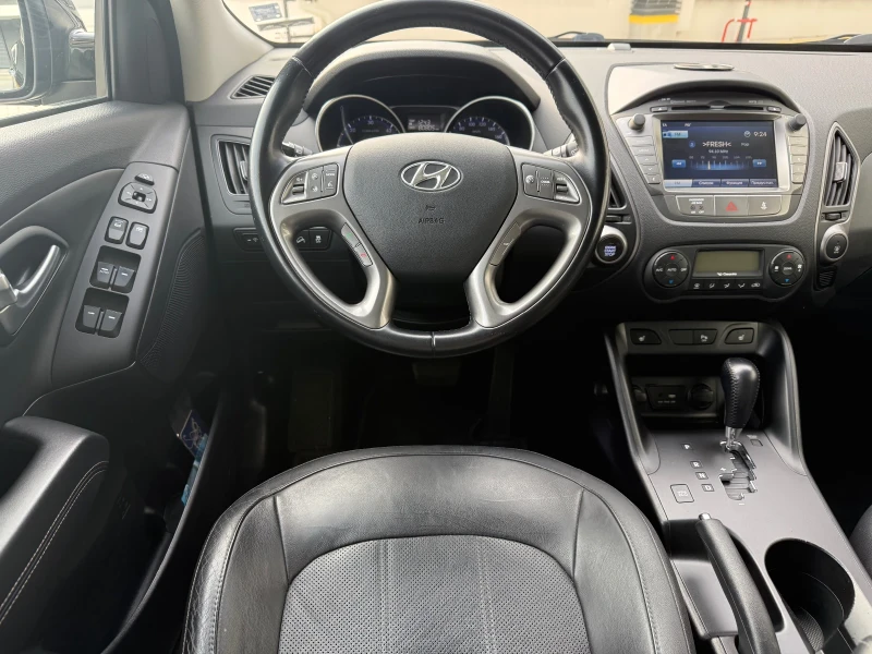 Hyundai IX35, снимка 14 - Автомобили и джипове - 52319977