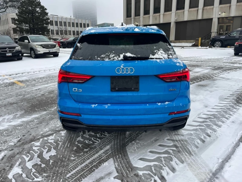 Audi Q3 * Progressiv * CARFAX * БЕЗ ПЪРВОНАЧАЛНА ВНОСКА, снимка 4 - Автомобили и джипове - 52972651