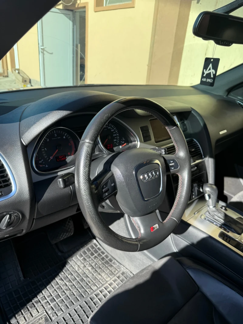 Audi Q7 3.0, снимка 12 - Автомобили и джипове - 53378973
