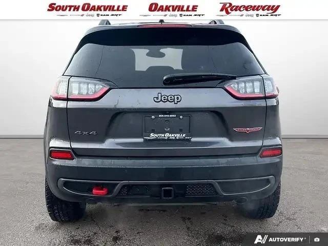 Jeep Cherokee / 4×4 / Trailhawk Elite / ПОДГРЕВИ / CARFAX / - изображение 4