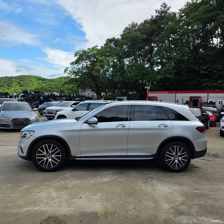 Mercedes-Benz GLC 300 | 4MATIC , снимка 6 - Автомобили и джипове - 55970750