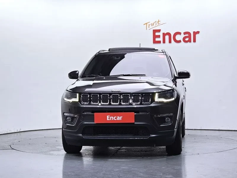 Jeep Compass 2.4 Longitude Awd, снимка 3 - Автомобили и джипове - 56576406