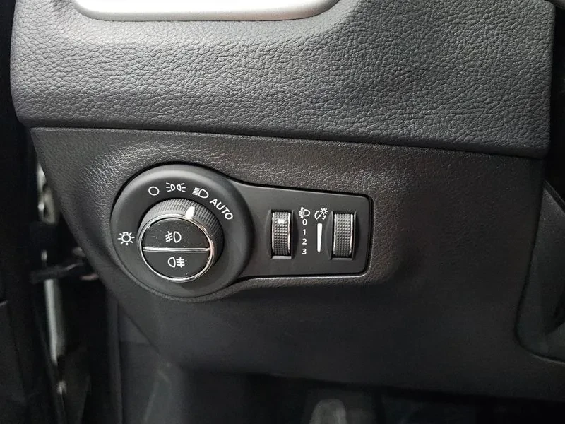 Jeep Compass 2.4 Longitude Awd, снимка 17 - Автомобили и джипове - 56576406