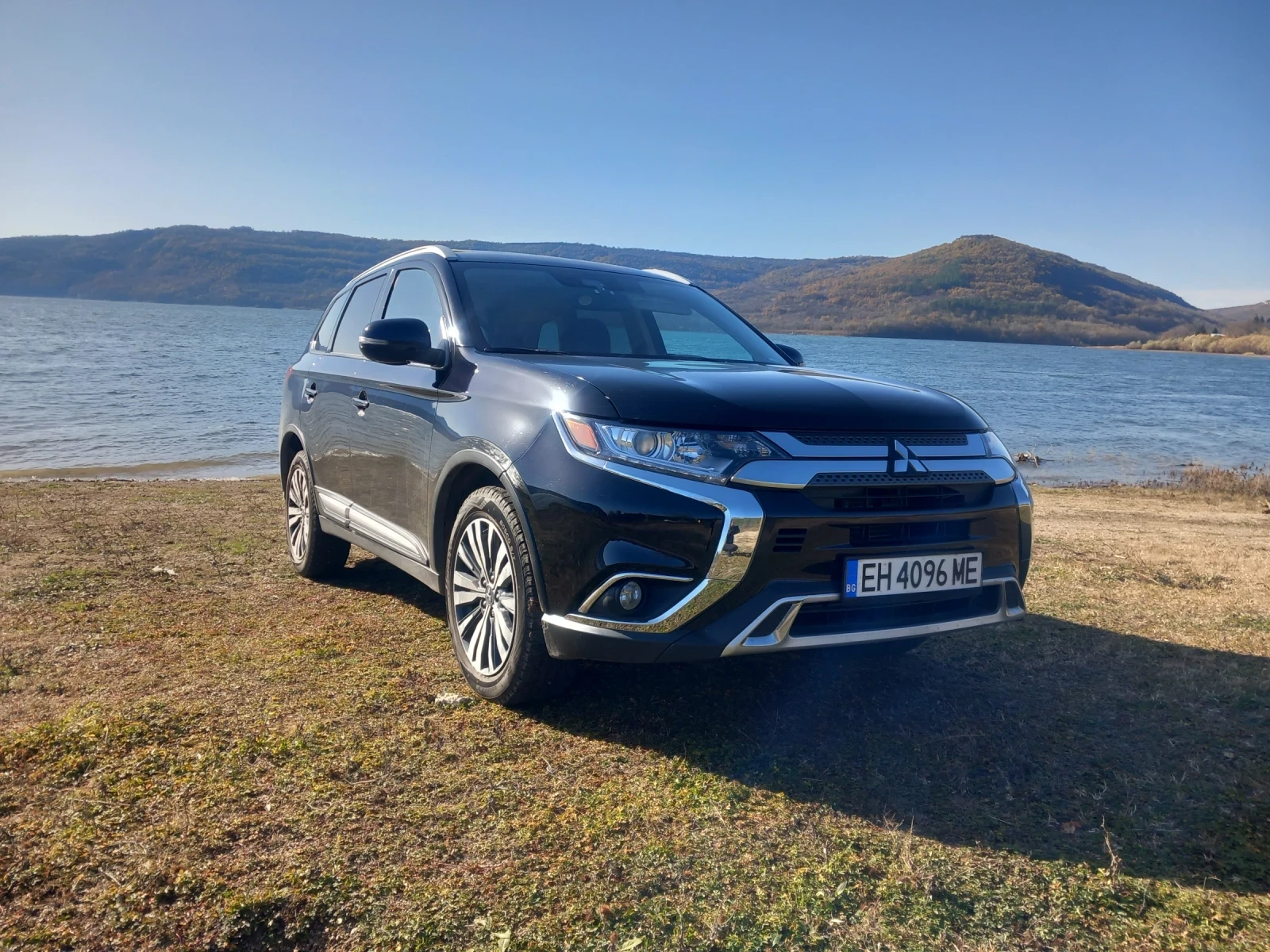 Mitsubishi Outlander 2, 4 SPECIAL EDITION LPG BRC 4x4 88000км, снимка 1
