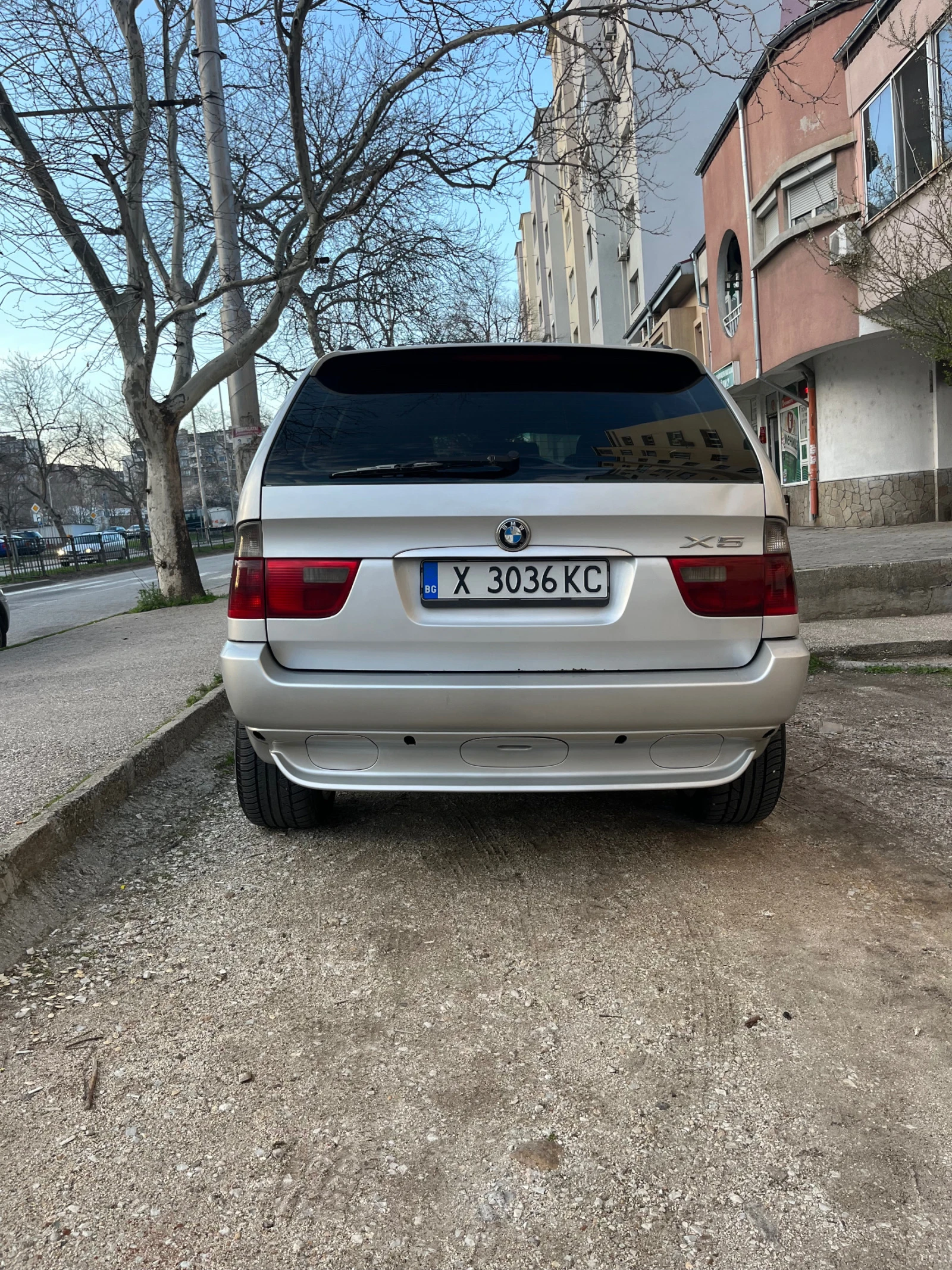 BMW X5 218 - изображение 2