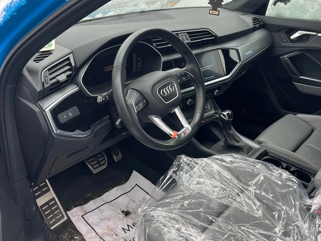 Audi Q3 * Progressiv * CARFAX * ��� ������������ ������ | Mobile.bg � ����������� 5