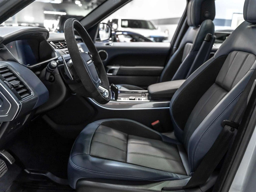 Land Rover Range Rover Sport * HST * CARFAX * ЦЕНА ДО БГ - изображение 6