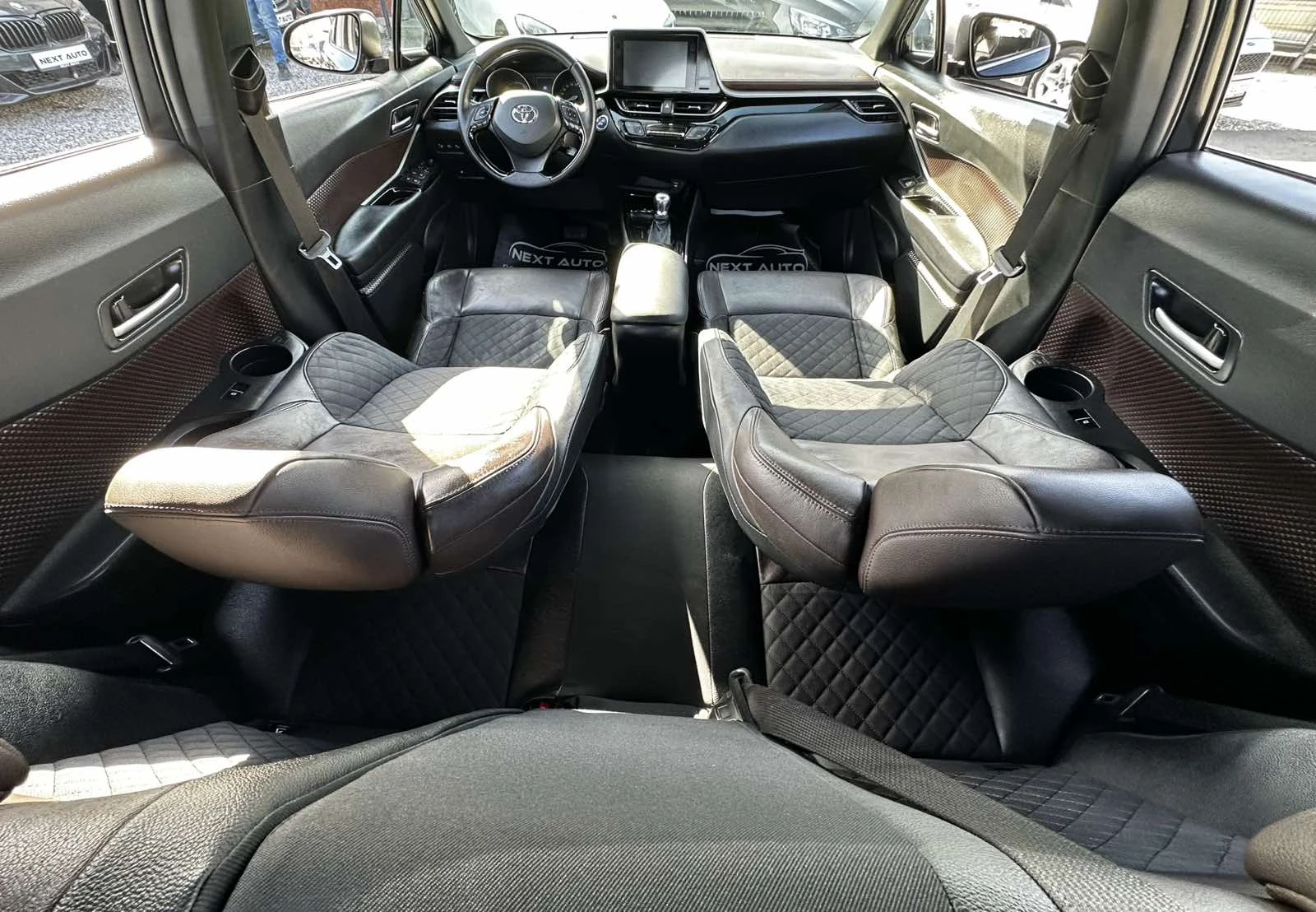 Toyota C-HR 1.8HYBRID 122HP КОЖА ПОДГРЕВ DISTRONIC - изображение 9