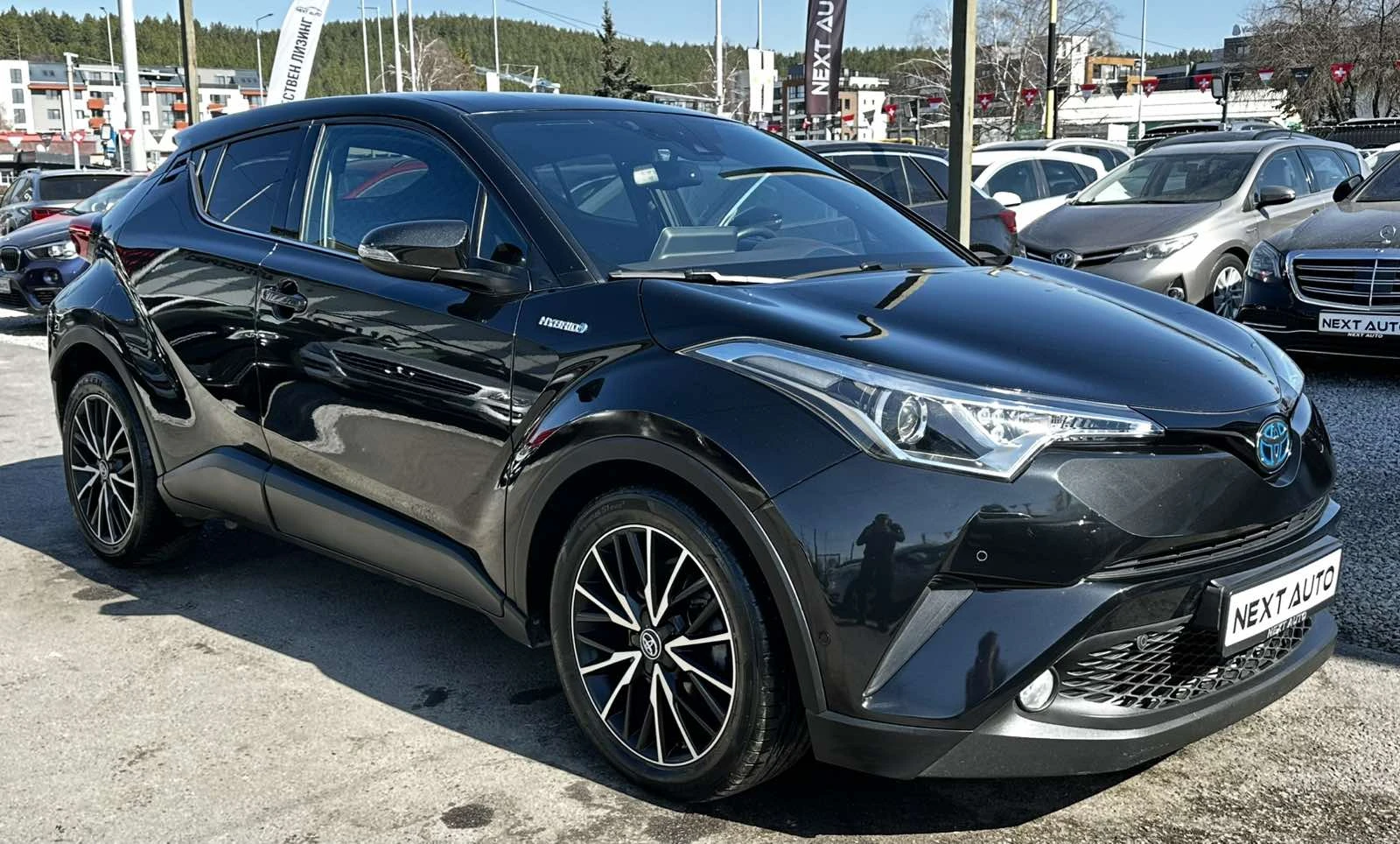 Toyota C-HR 1.8HYBRID 122HP КОЖА ПОДГРЕВ DISTRONIC - изображение 3