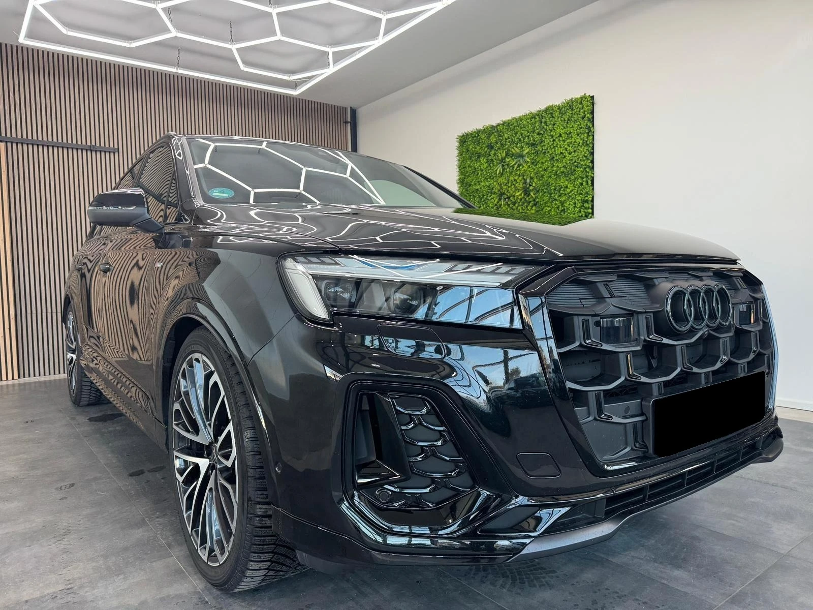 Audi Q7 50 TDI QUATTRO S-LINE B&O PANORAMA 7МЕСТЕН, снимка 4 - Автомобили и джипове - 53728337