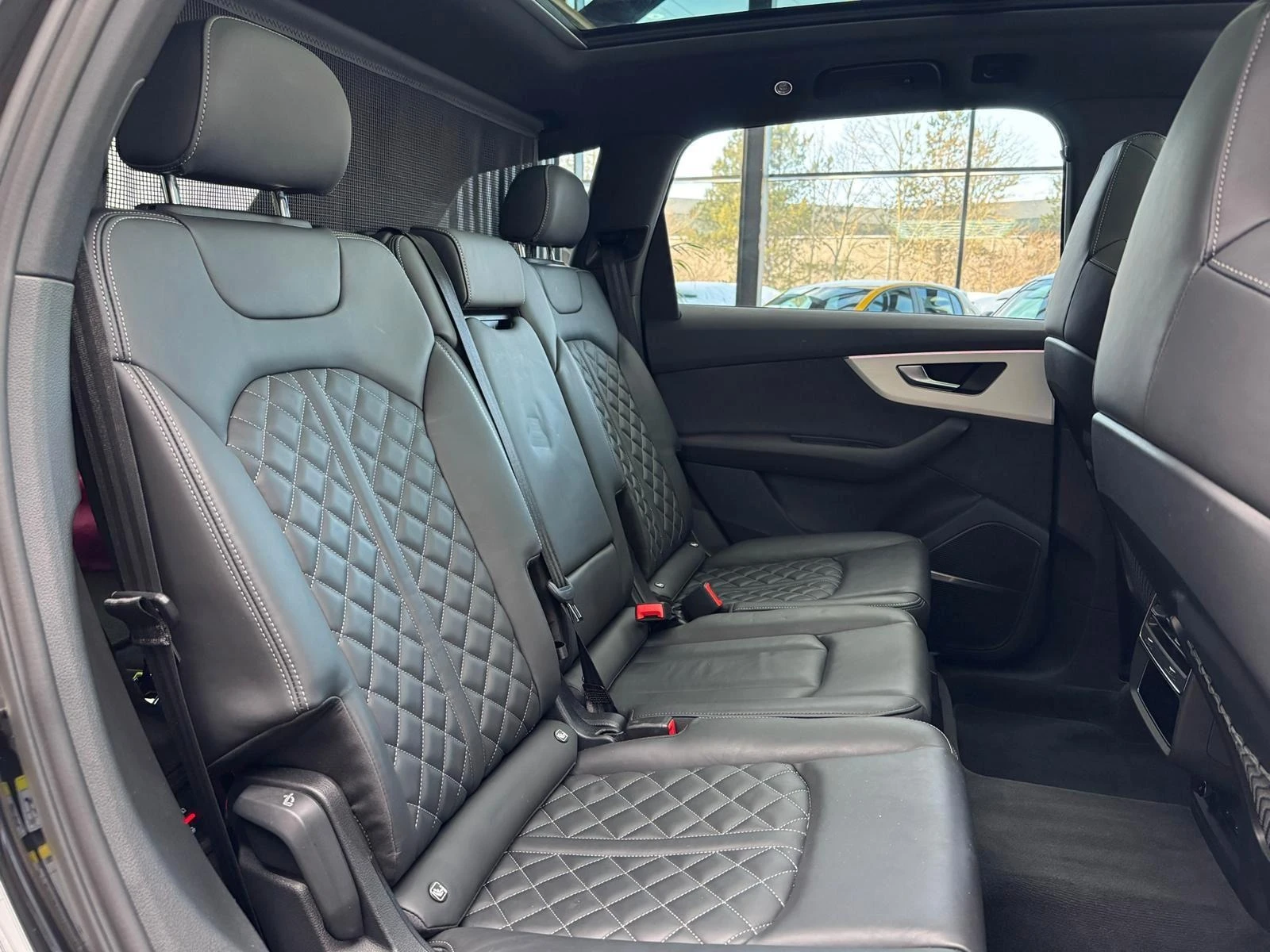 Audi Q7 50 TDI QUATTRO S-LINE B&O PANORAMA 7МЕСТЕН, снимка 11 - Автомобили и джипове - 53728337